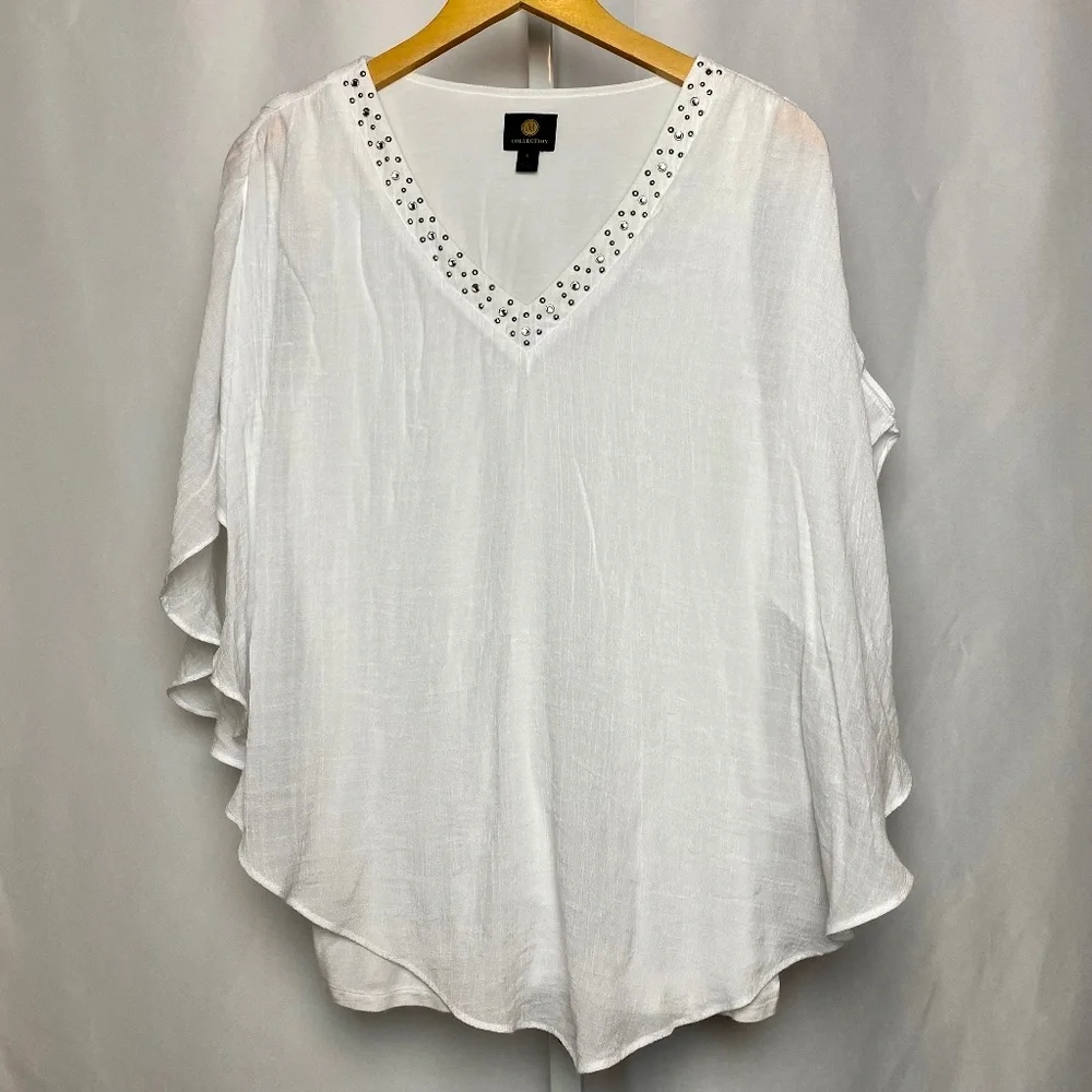 JM Collection Womenʻs White Embellished V-Neckline Flowy Poncho Top Large